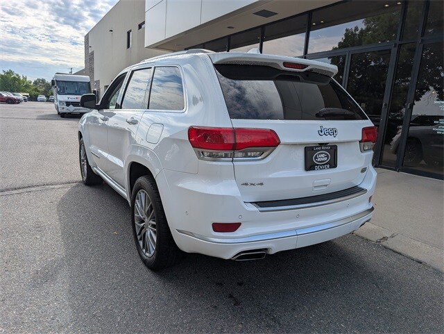 2017 Jeep Grand Cherokee Summit photo 3