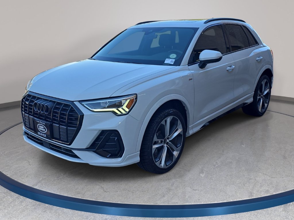 2022 Audi Q3