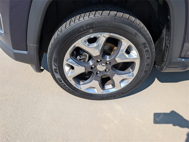 2019 Jeep Compass Limited photo 3