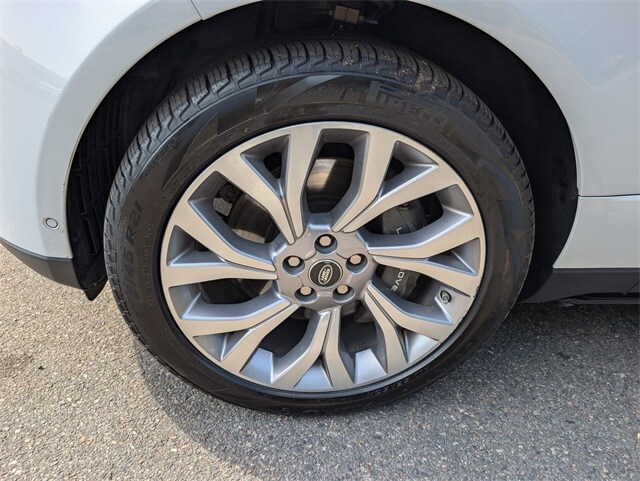 2020 Land Rover Range Rover Autobiography photo 3