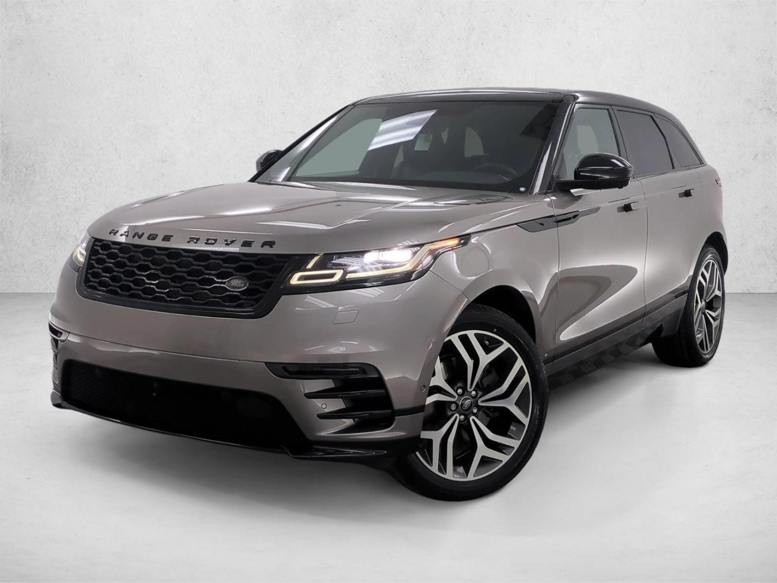 2019 Land Rover Range Rover Velar SE
