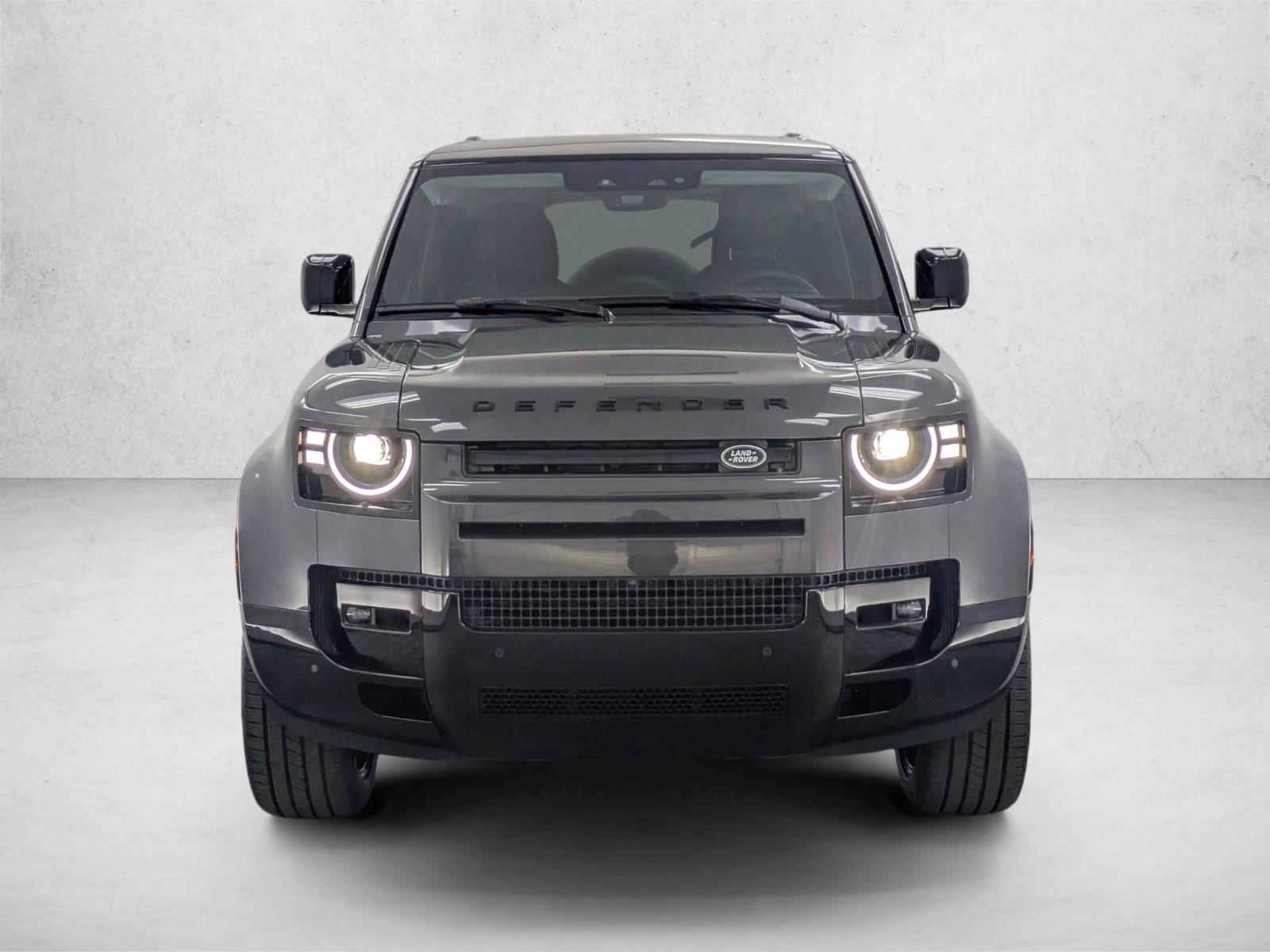 2026 Land Rover Defender X-Dynamic SE - Photo 2