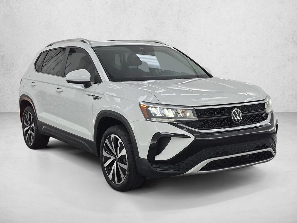 Used 2023 Volkswagen Taos SE Sport Utility