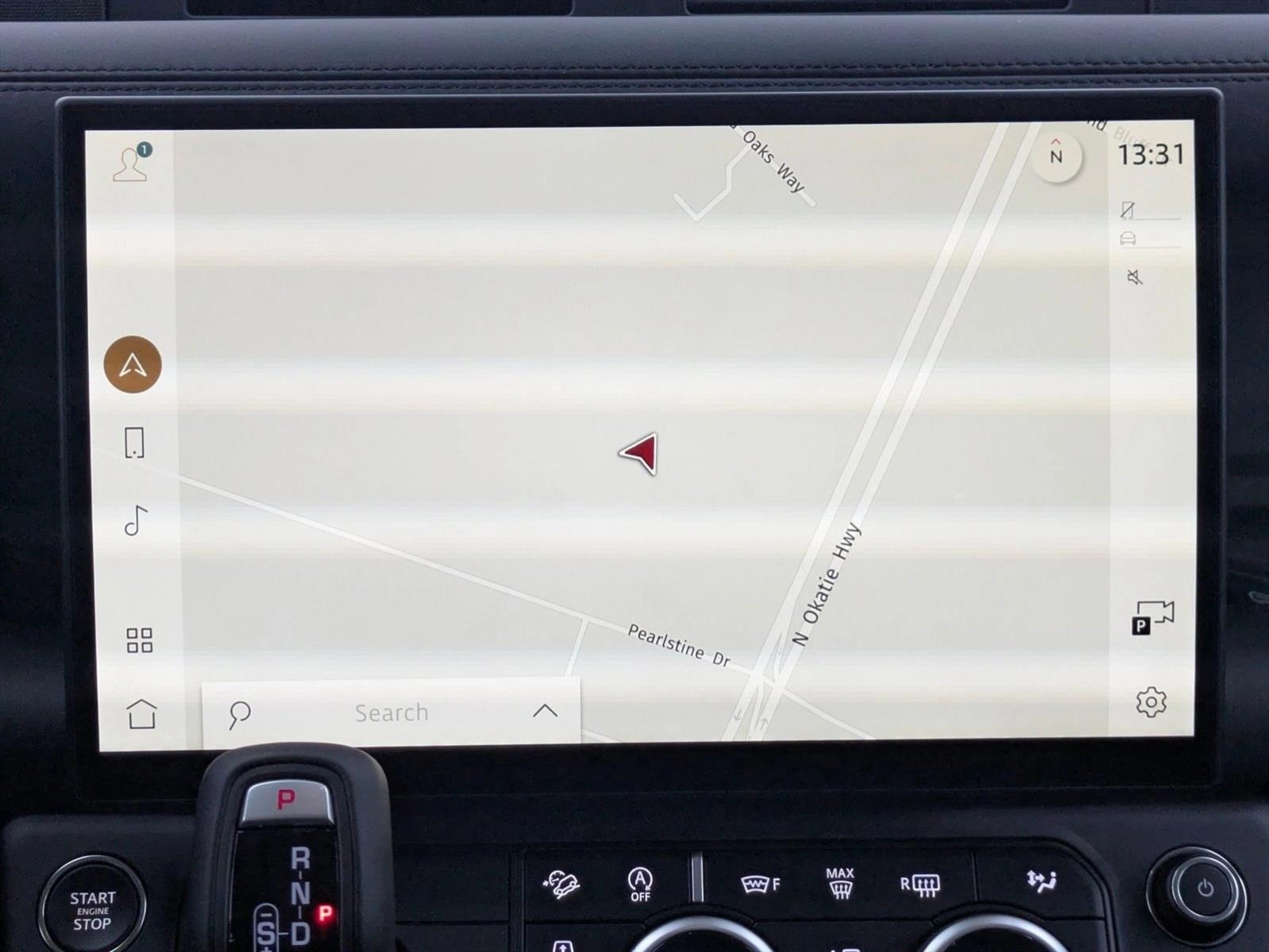 2026 Land Rover Defender X-Dynamic SE - Photo 7