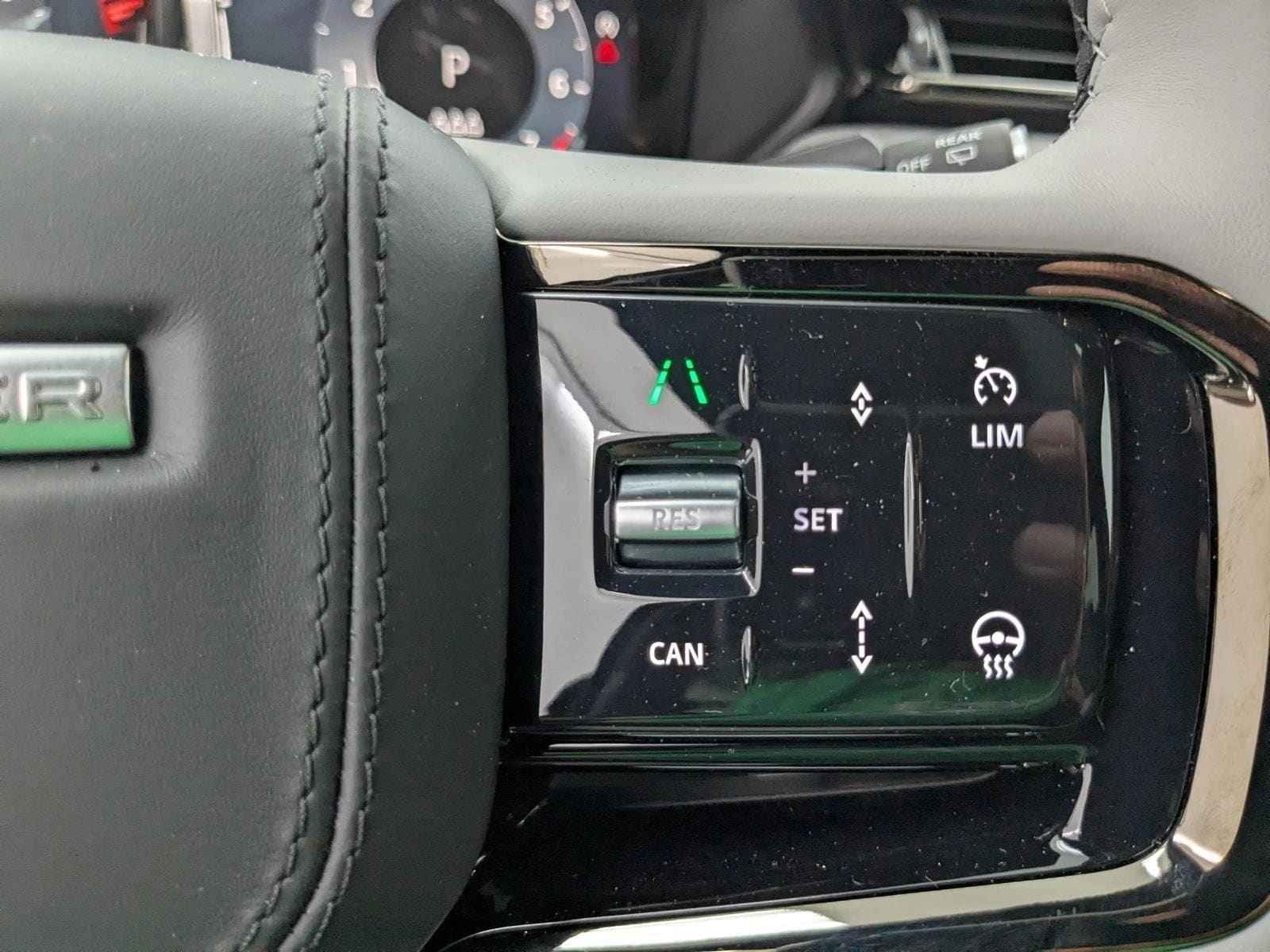 2026 Land Rover Range Rover Velar Dynamic SE - Photo 16