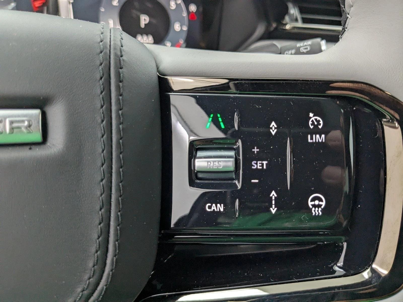 2026 Land Rover Range Rover Velar Dynamic SE - Photo 16