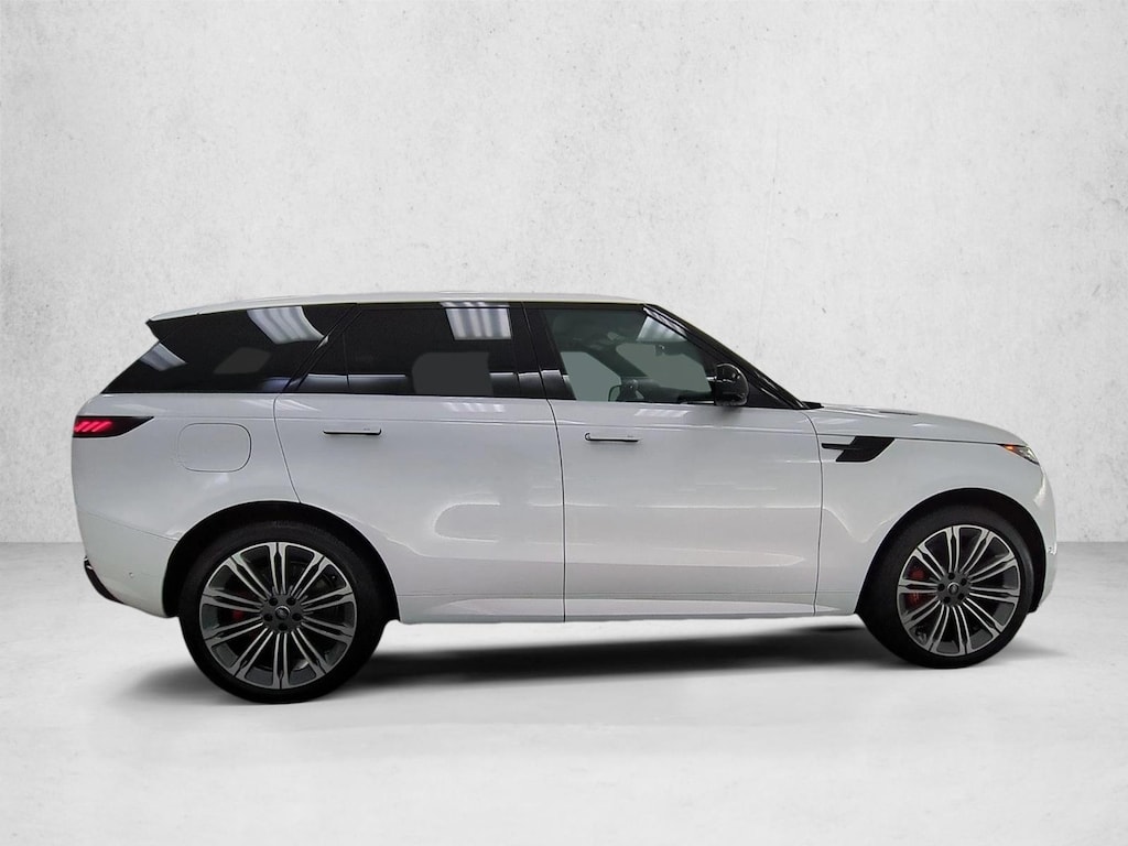 Used 2025 Land Rover Range Rover Sport Dynamic SE Sport Utility