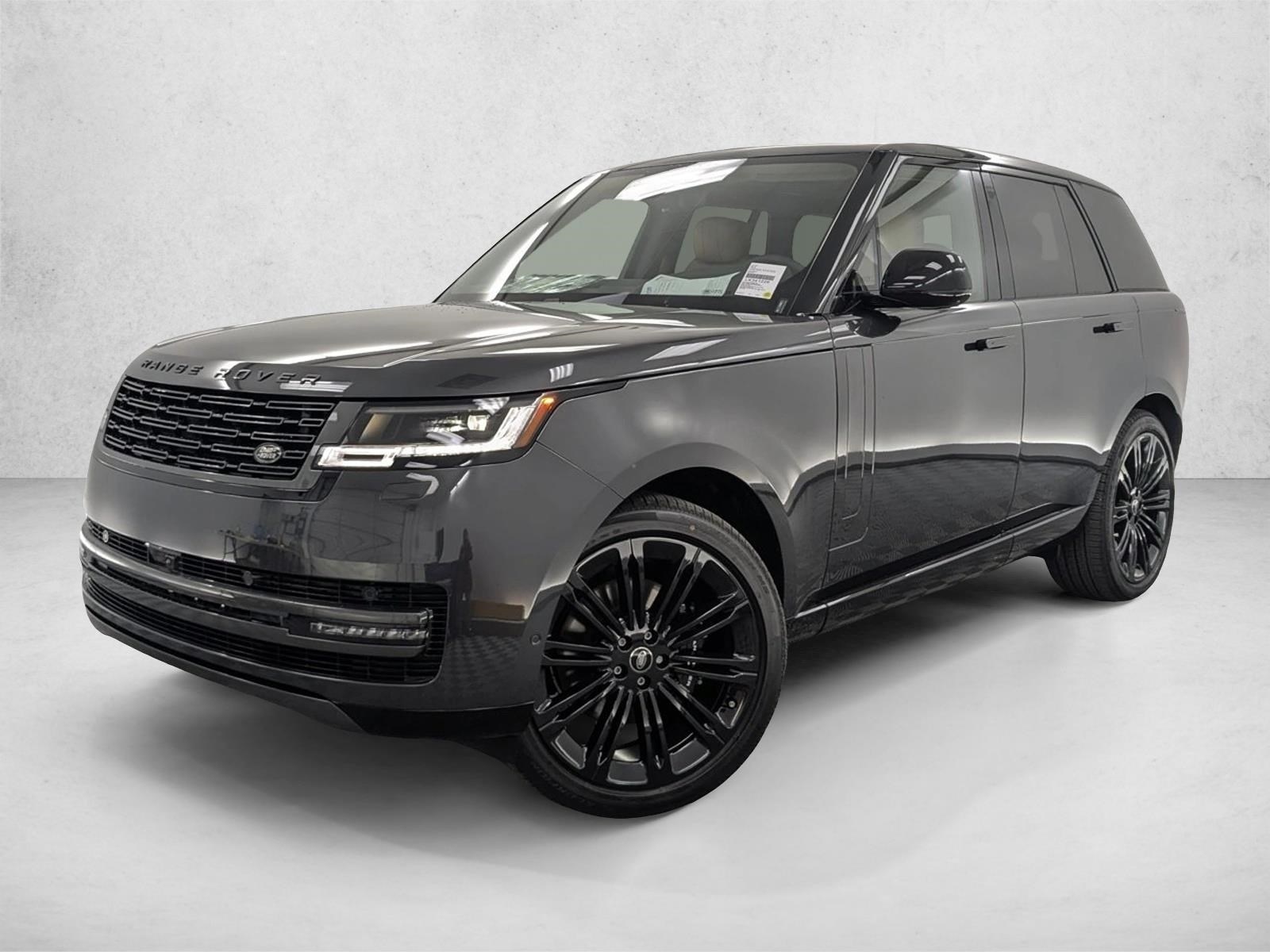 2025 Land Rover Range Rover SE's photo