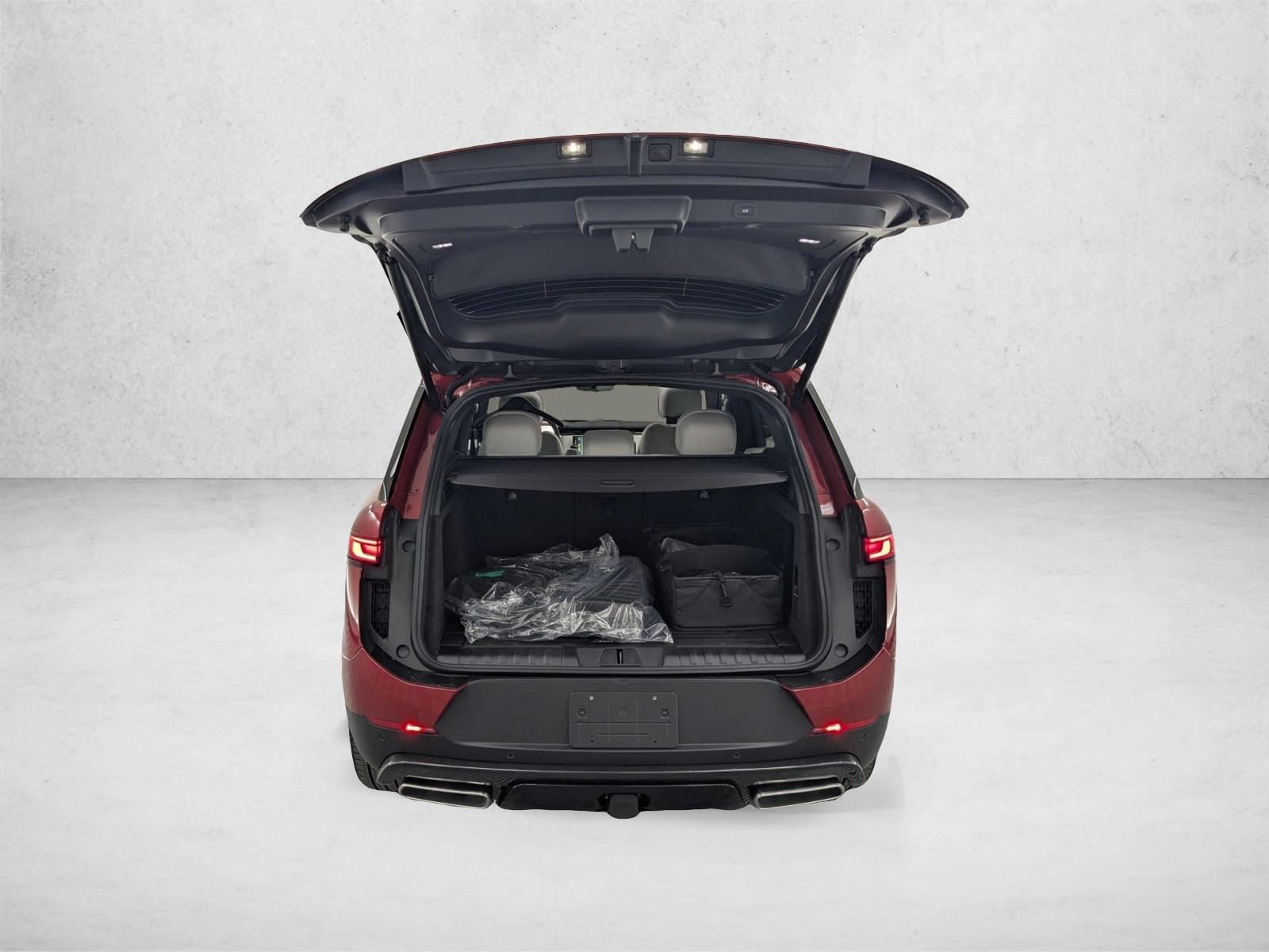 2026 Land Rover Range Rover Sport SE - Photo 9
