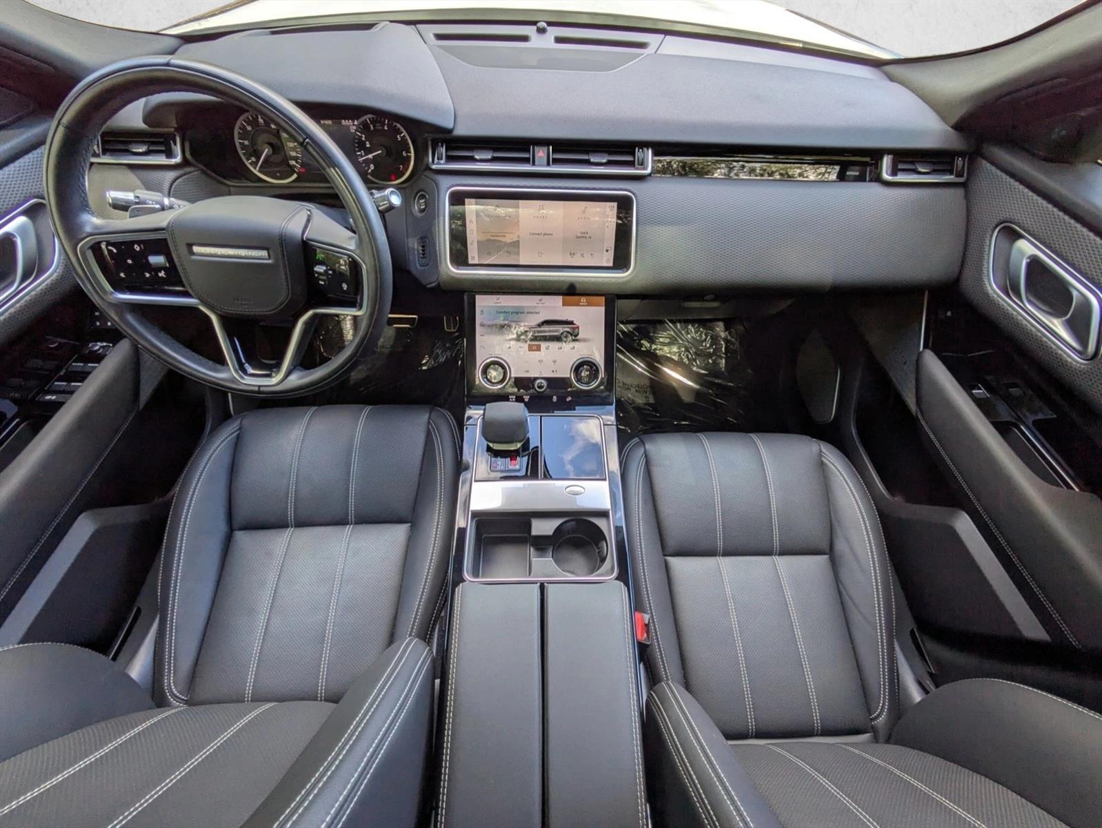 2022 Land Rover Range Rover Velar R-Dynamic S photo 3
