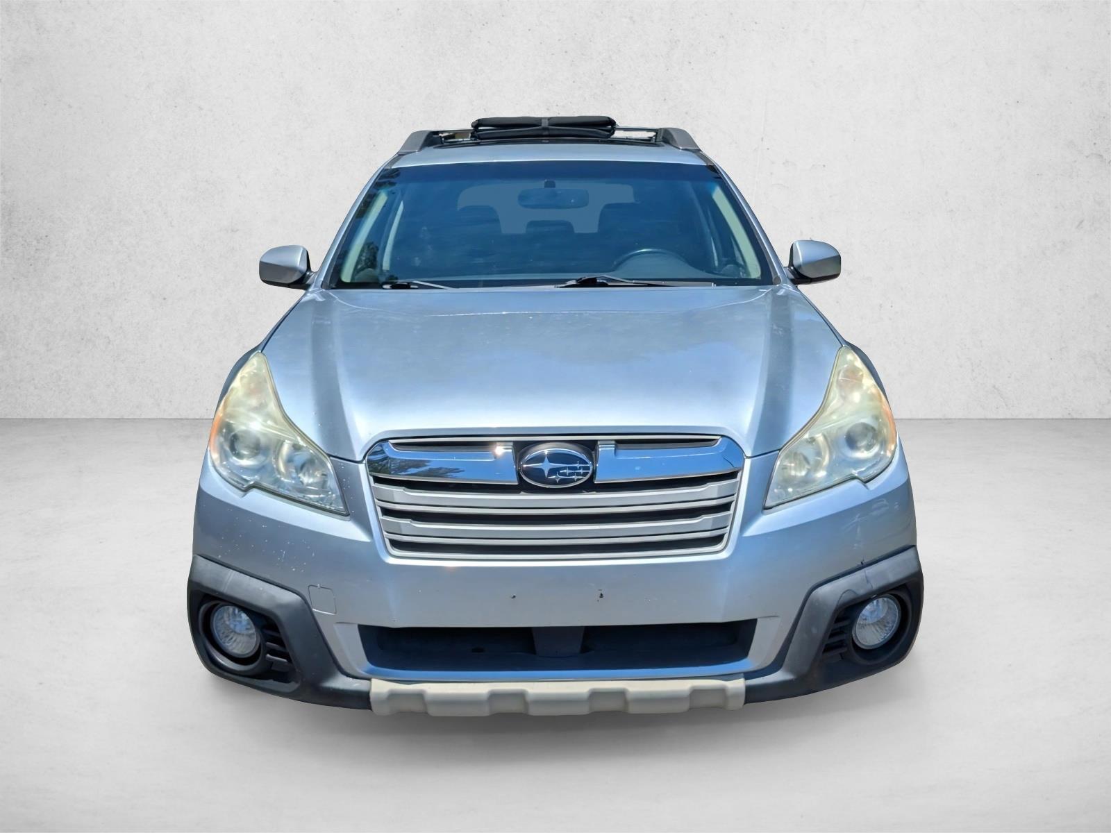 Used 2013 Subaru Outback Limited with VIN 4S4BRBKC7D3318232 for sale in Hardeeville, SC