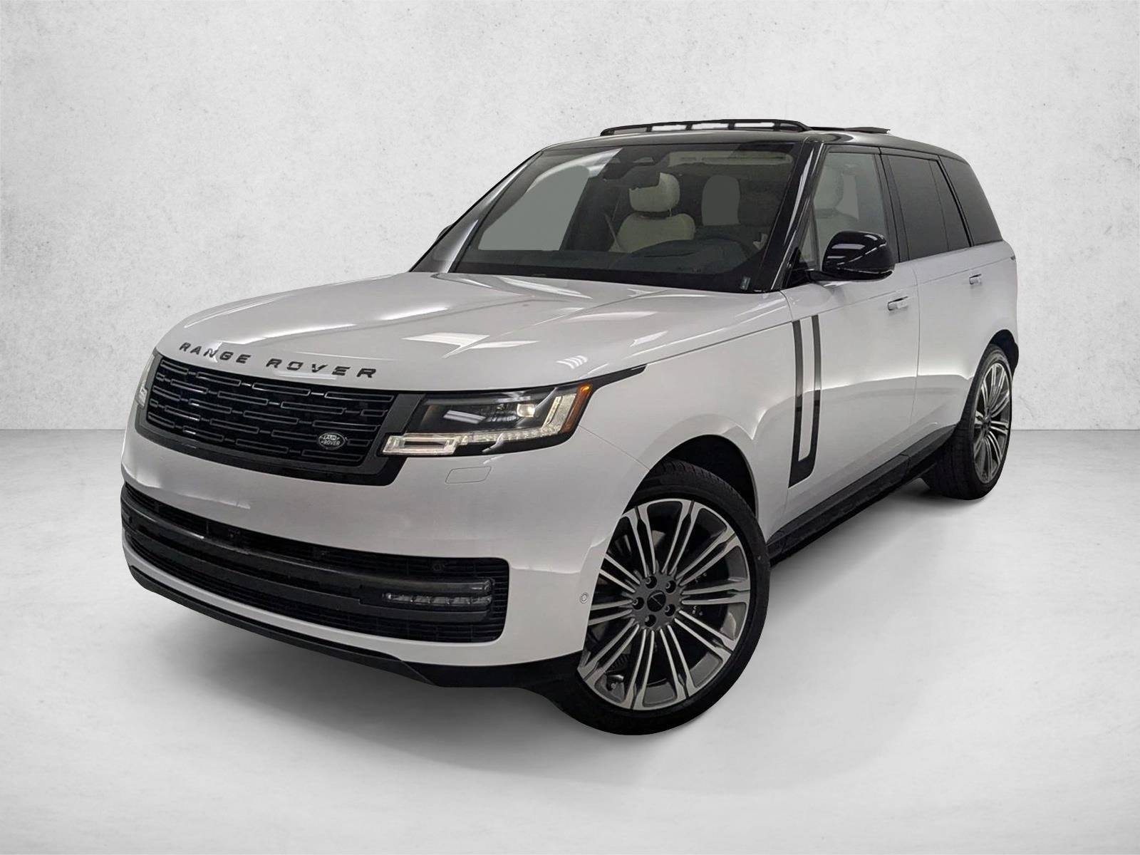 2026 Land Rover Range Rover SE's photo