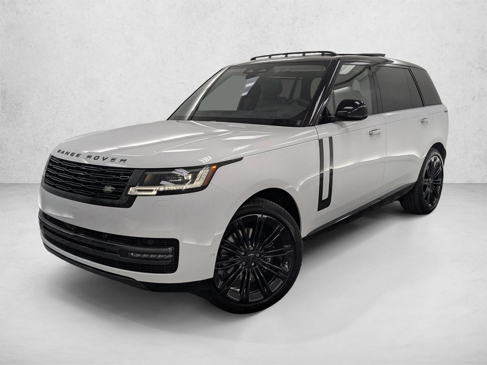 2026 Land Rover Range Rover SE's photo