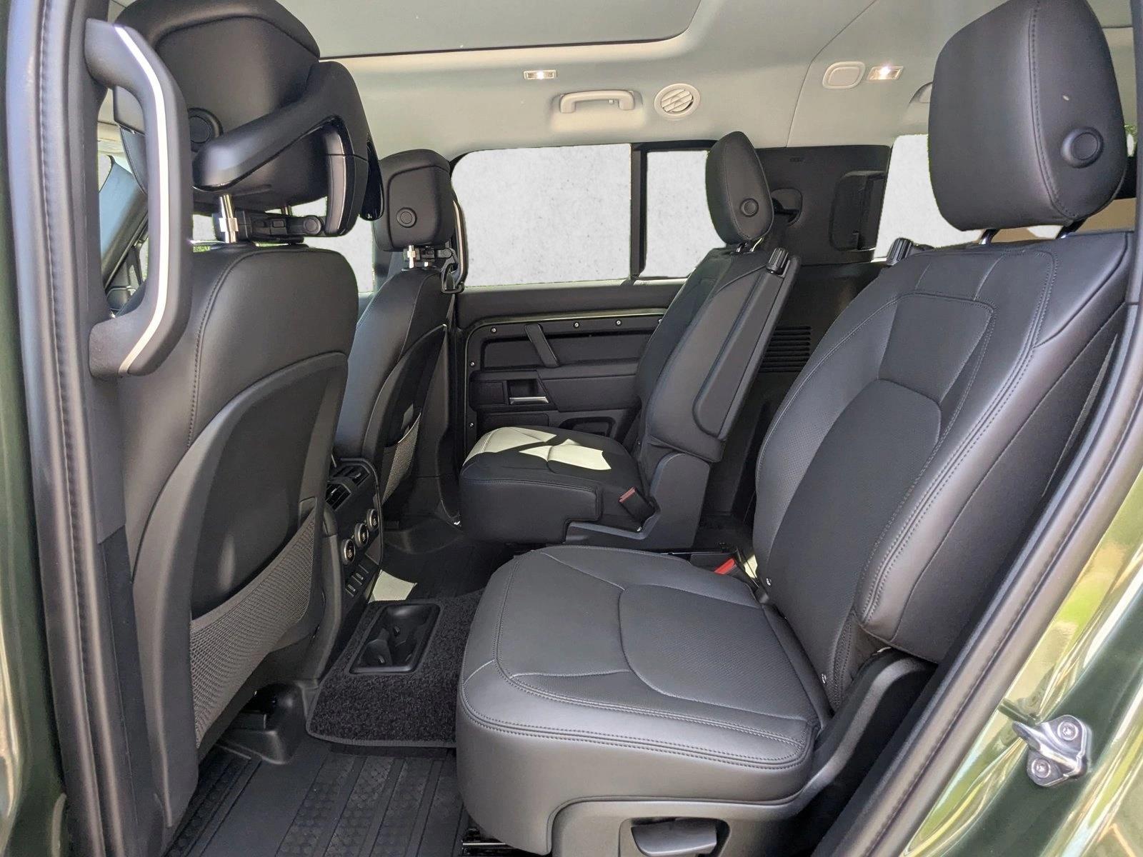2026 Land Rover Defender S - Photo 11