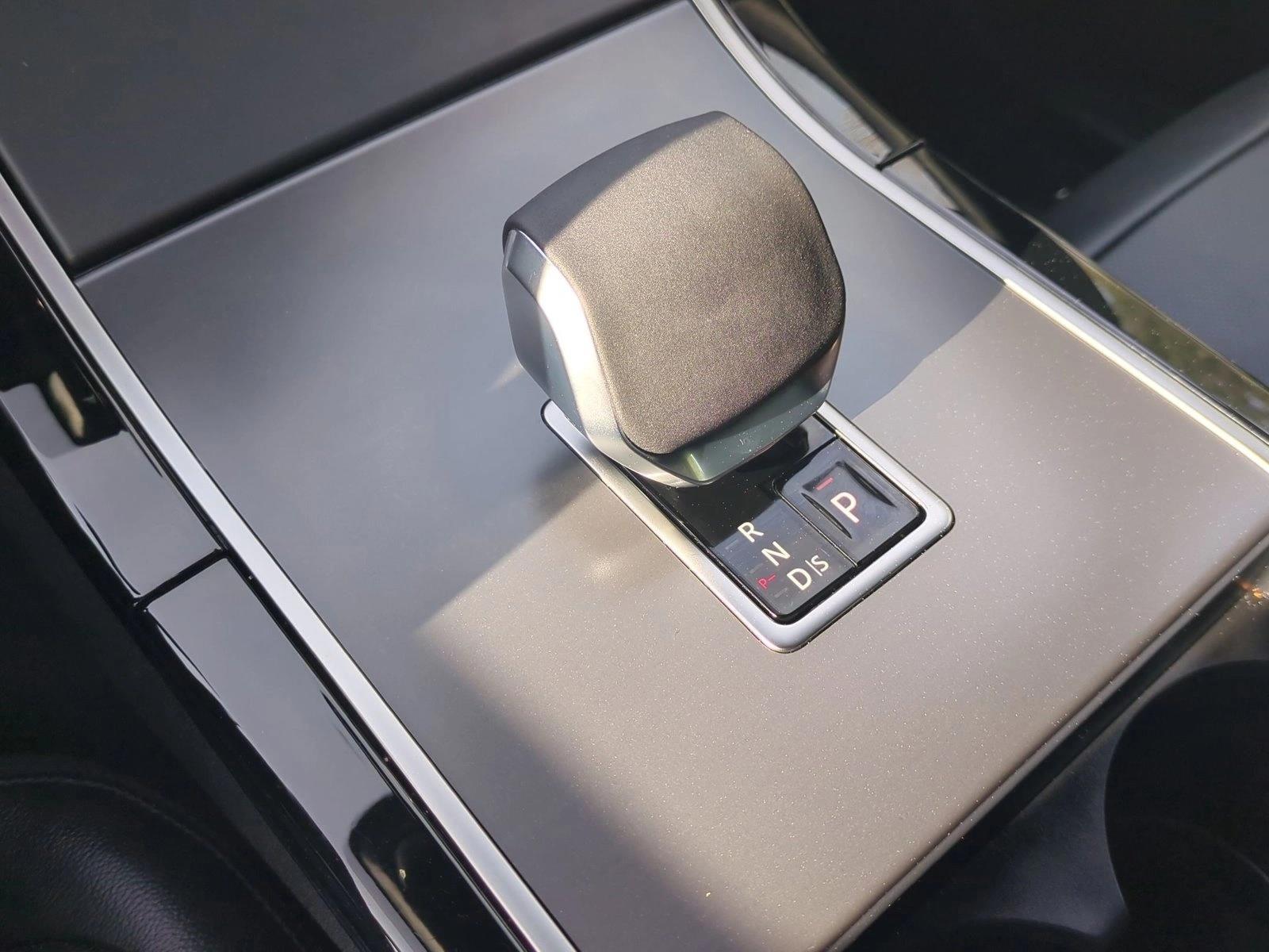 2025 Land Rover Range Rover Velar Dynamic SE - Photo 12