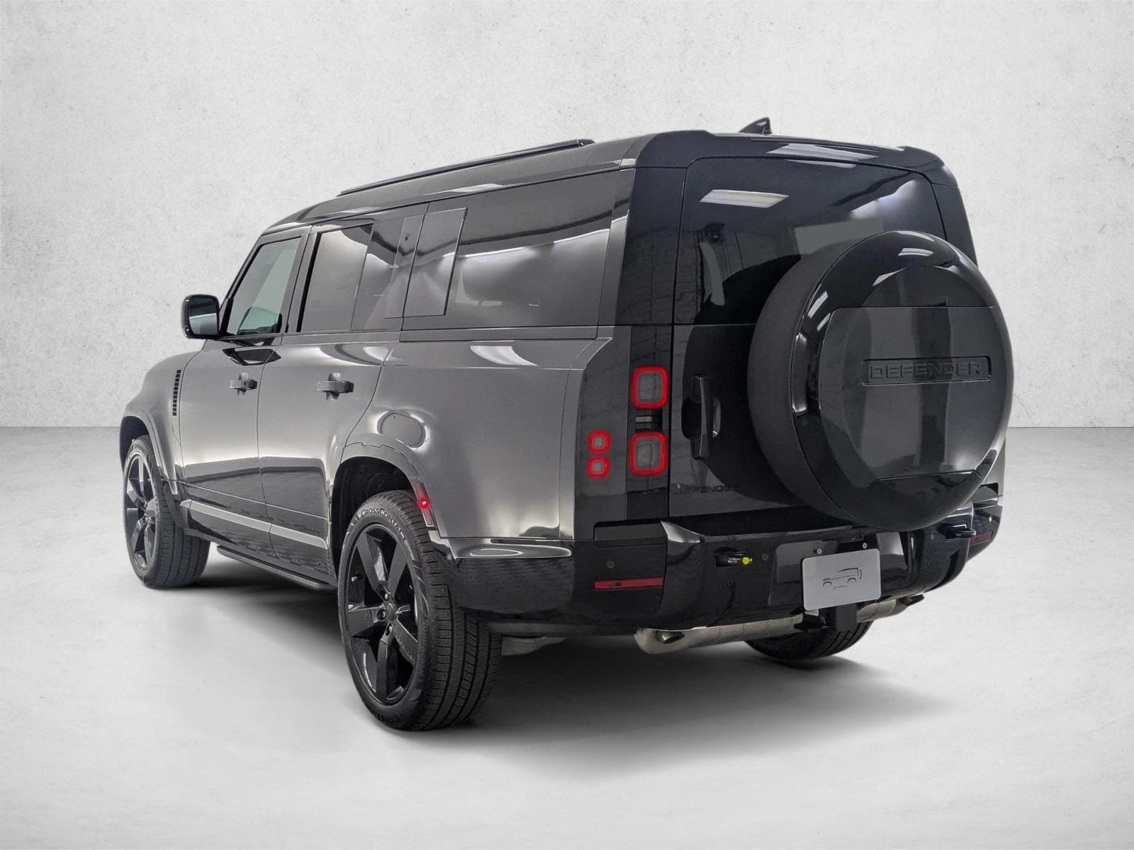 2026 Land Rover Defender X-Dynamic SE - Photo 16