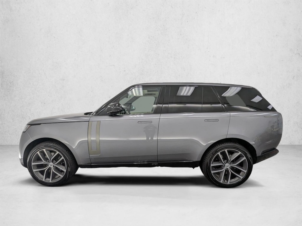New 2025 Land Rover Range Rover SE Sport Utility