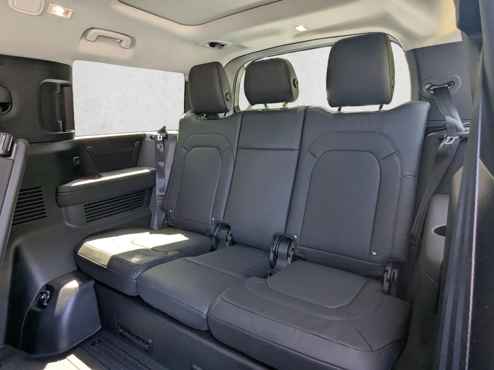 2026 Land Rover Defender S - Photo 12