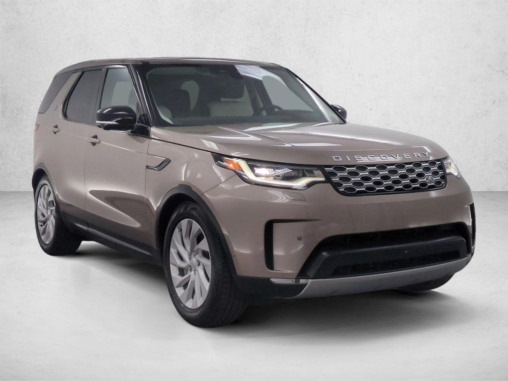 New 2025 Land Rover Discovery S SUV