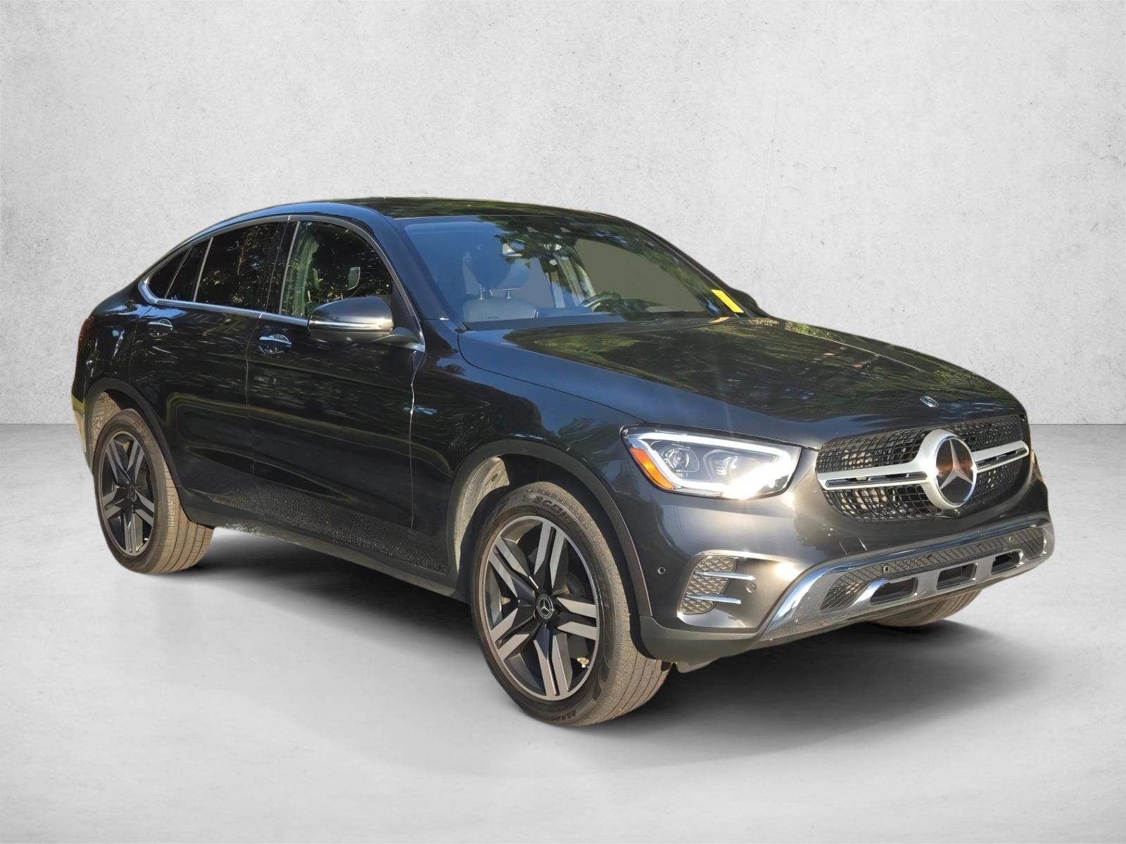 2020 Mercedes Benz GLC 300 photo 3