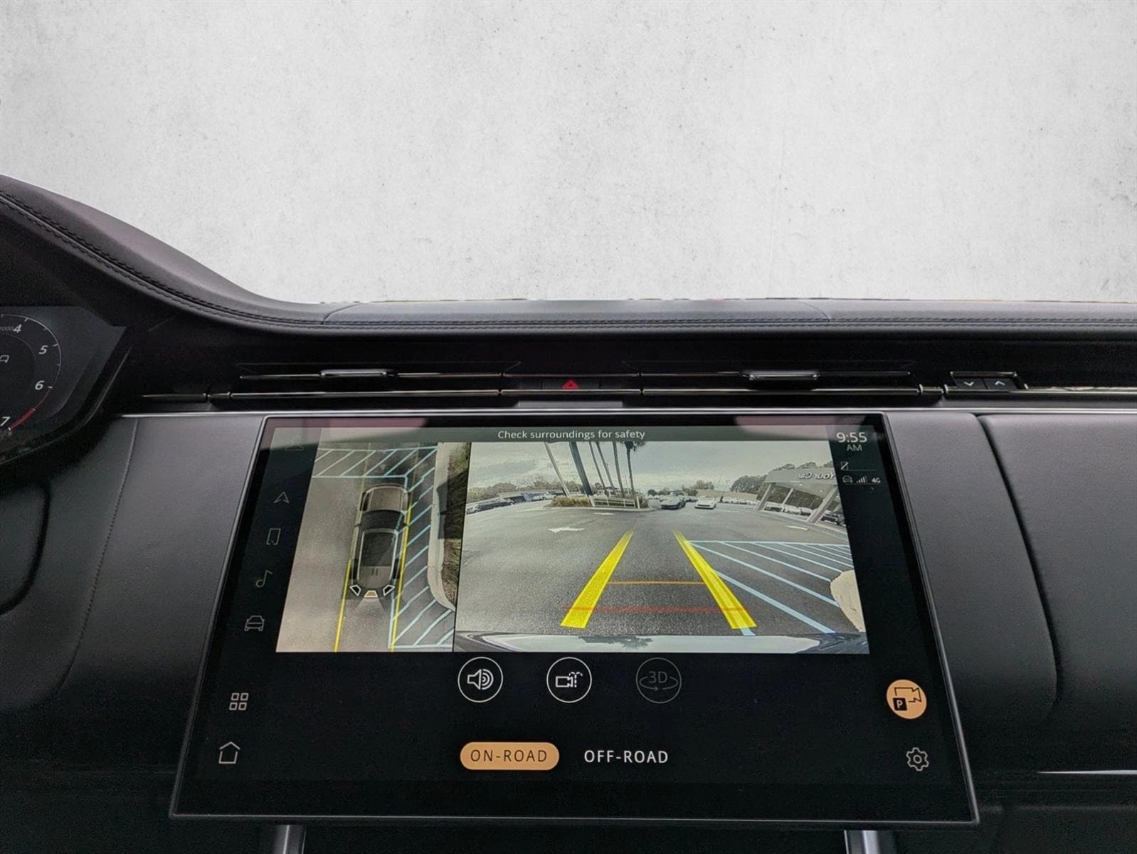 2023 Land Rover Range Rover SE - Photo 14