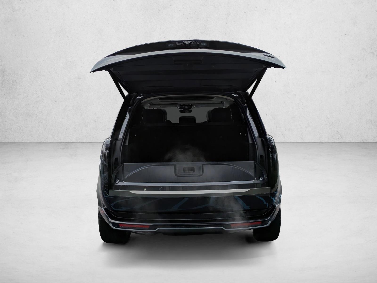 2023 Land Rover Range Rover SE - Photo 7