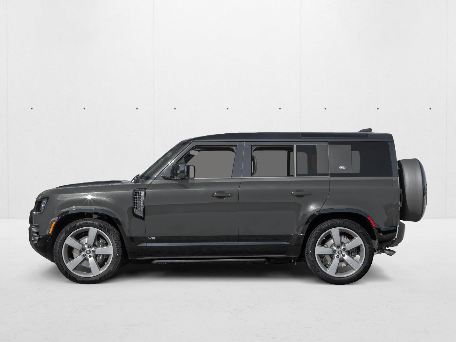 2025 Land Rover Defender 110 V8 photo 2