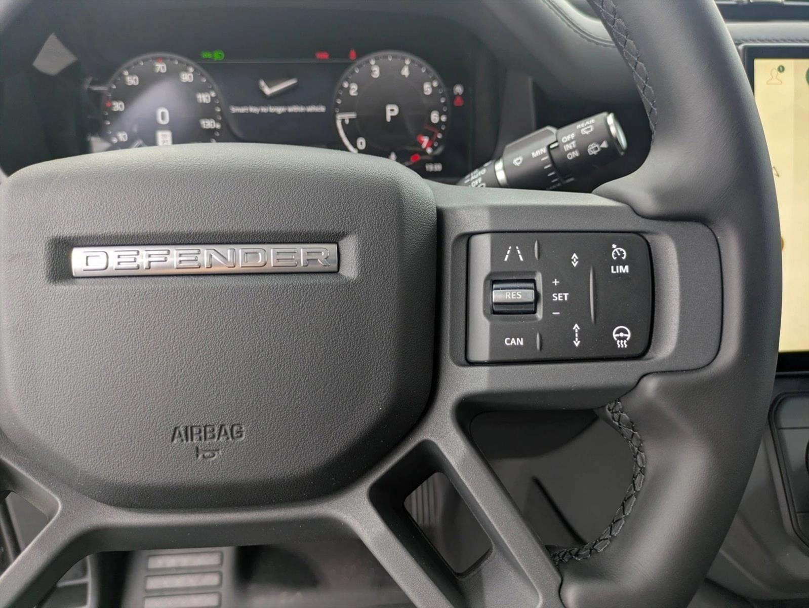 2026 Land Rover Defender X-Dynamic SE - Photo 20