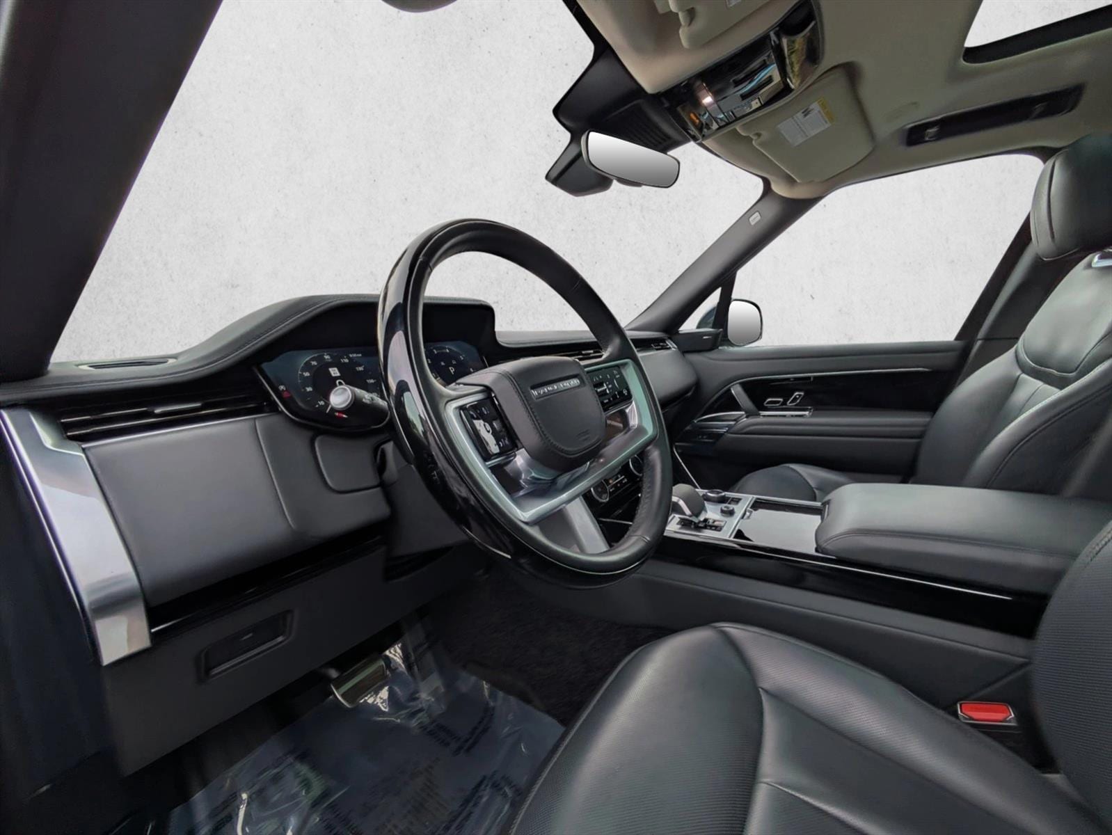 2023 Land Rover Range Rover SE - Photo 17