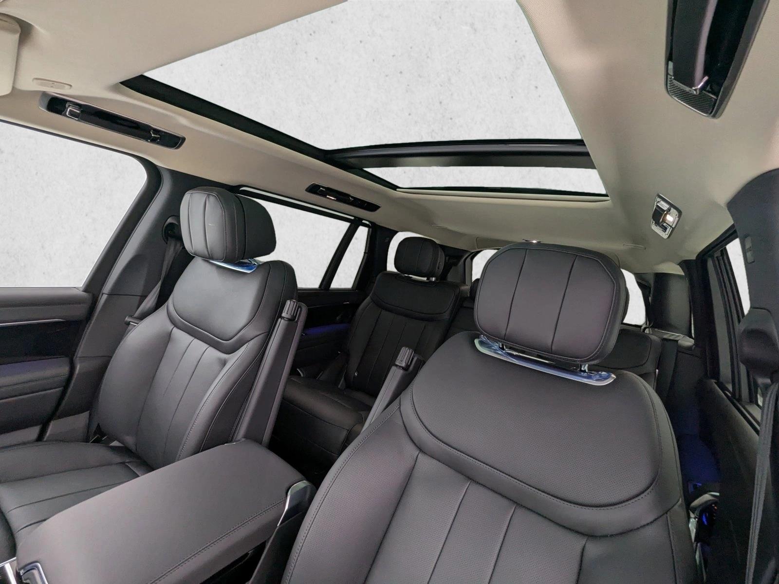 2026 Land Rover Range Rover SE - Photo 22