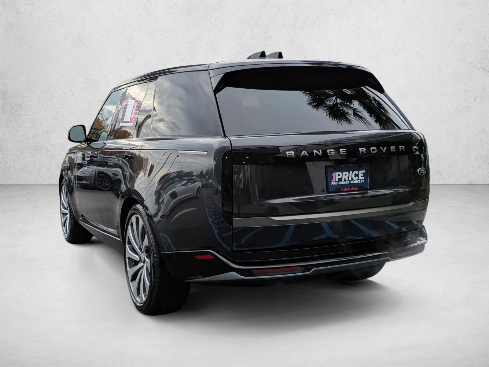 2023 Land Rover Range Rover SE - Photo 9