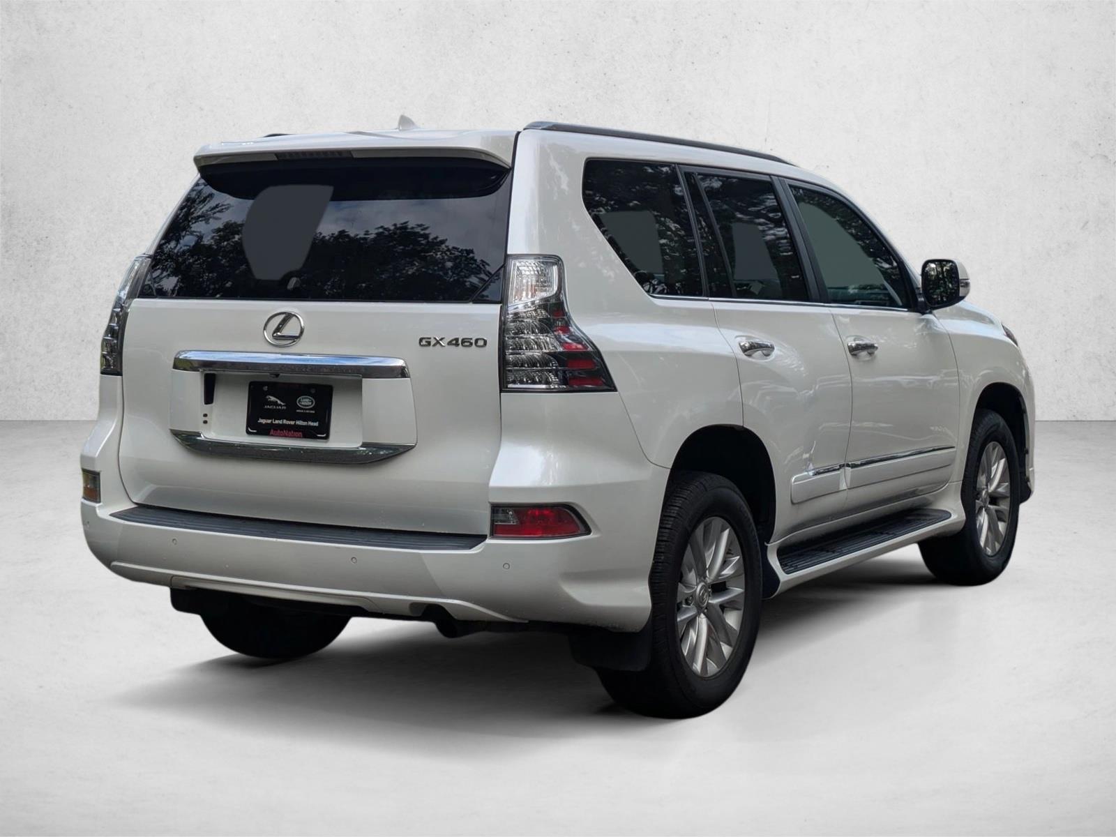 2019 Lexus GX 460 photo 2