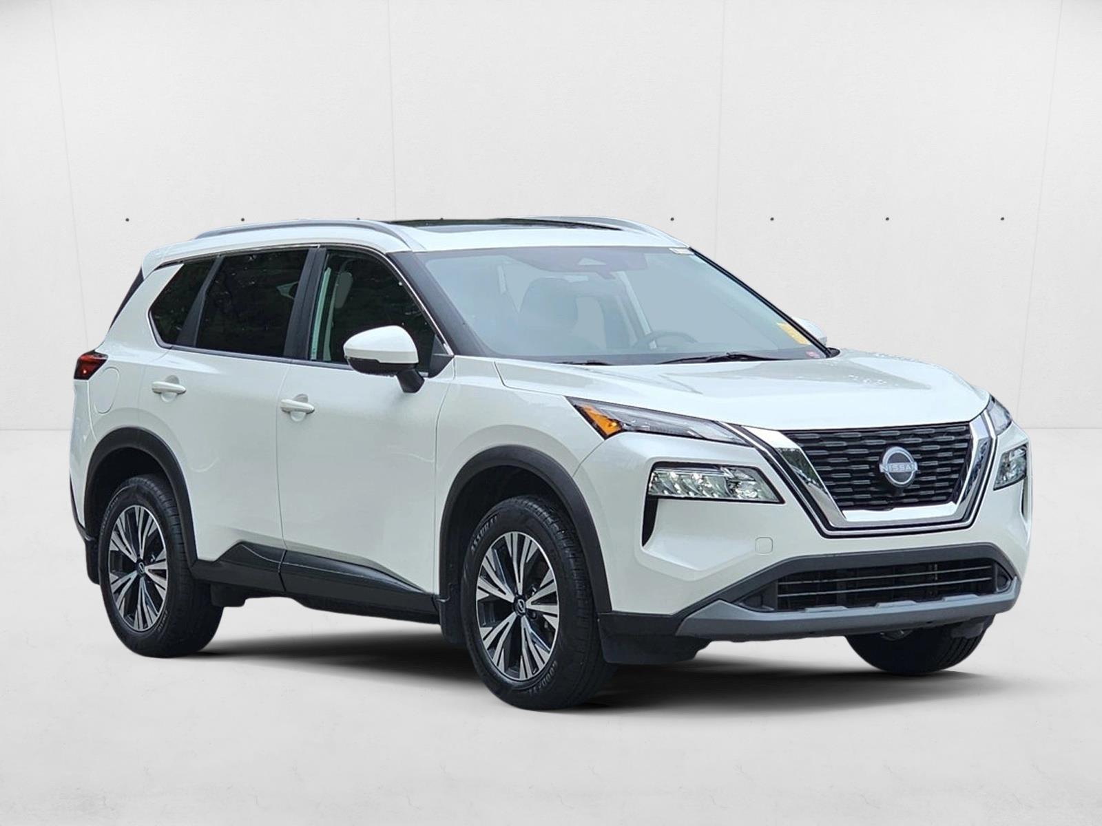 2023 Nissan Rogue SV photo 3