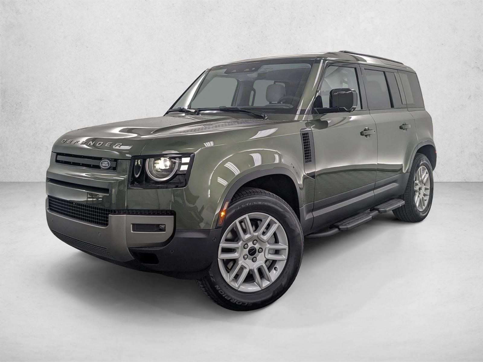 2026 Land Rover Defender S's photo