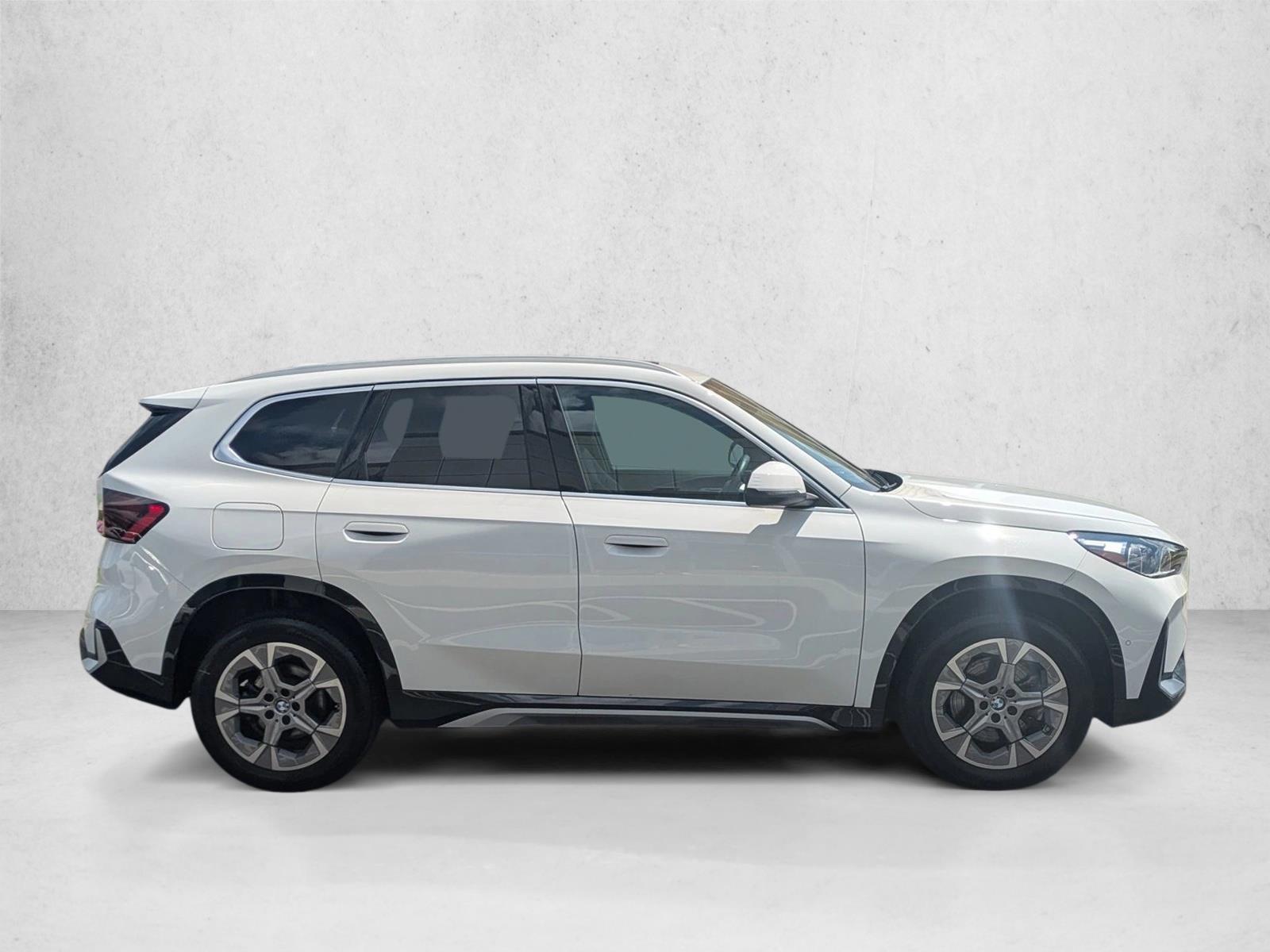 2025 Bmw X1 XDrive28i photo 3
