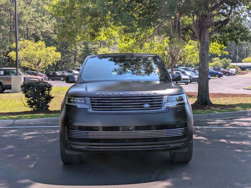 Used 2024 Land Rover Range Rover SV Sport Utility