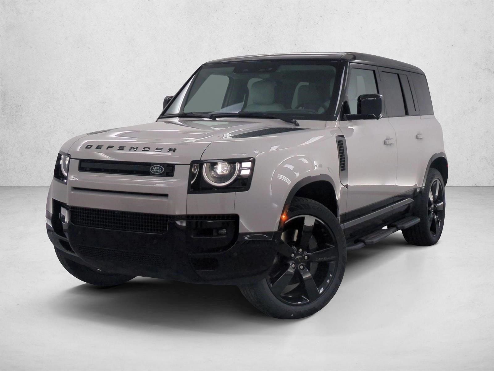 2026 Land Rover Defender 110 X-Dynamic SE P500's photo