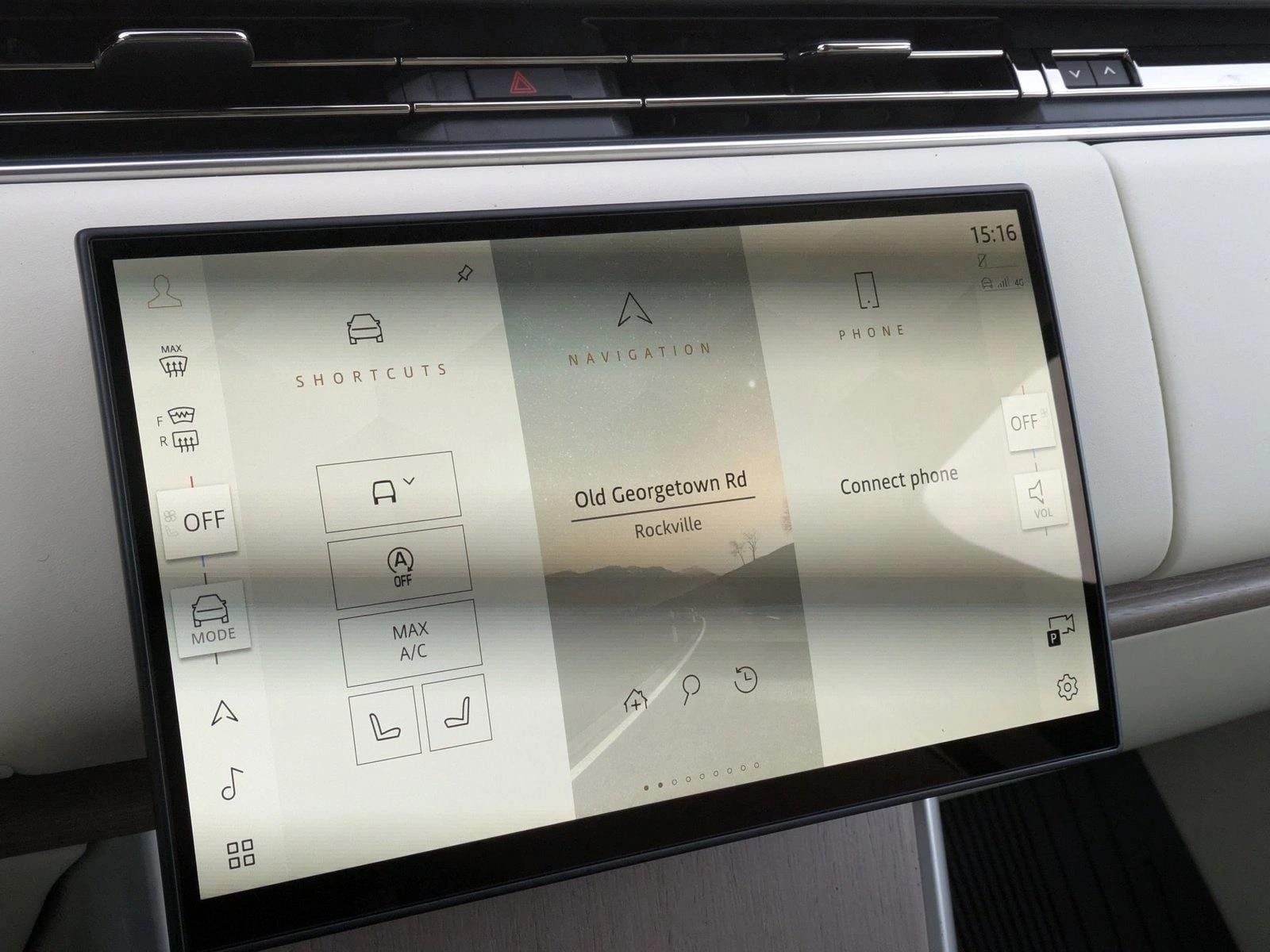 2026 Land Rover Range Rover SE - Photo 12