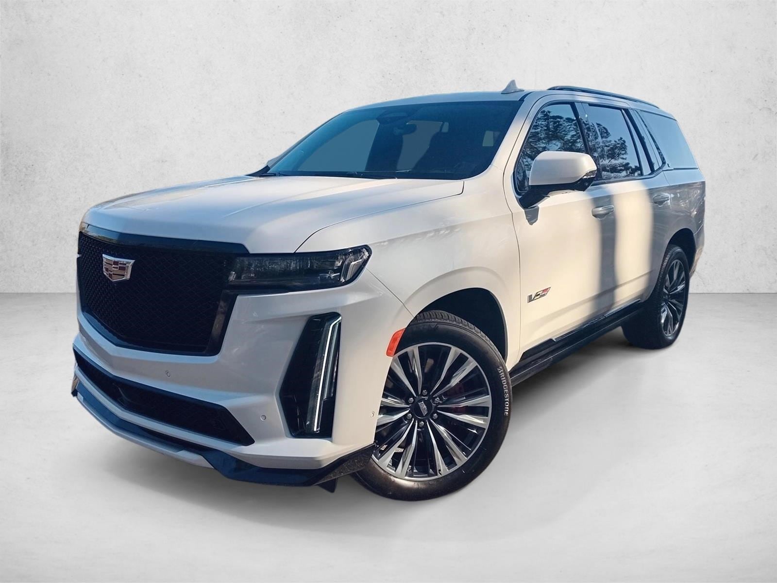 2023 Cadillac Escalade V-Series's photo