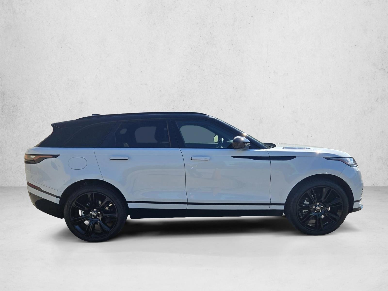 2022 Land Rover Range Rover Velar R-Dynamic S photo 4