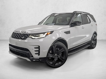 2025 Land Rover Discovery Dynamic SE Sport Utility