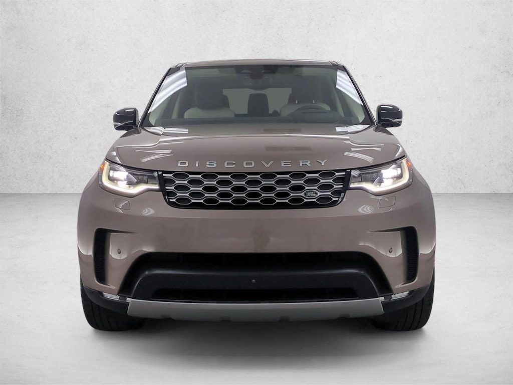 New 2025 Land Rover Discovery S SUV
