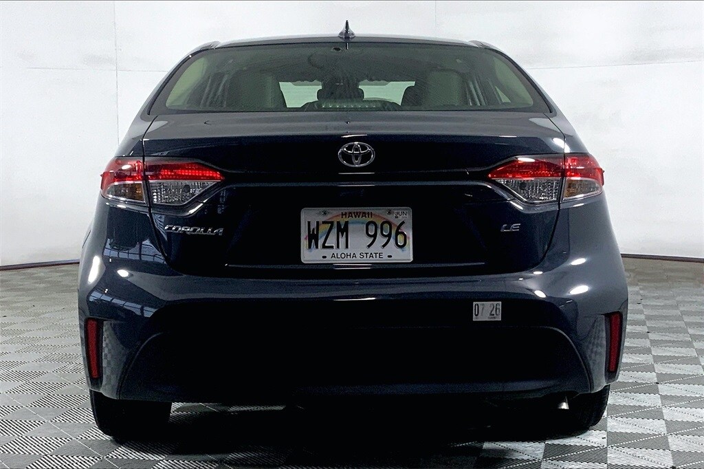 2024 Toyota Corolla LE photo 3