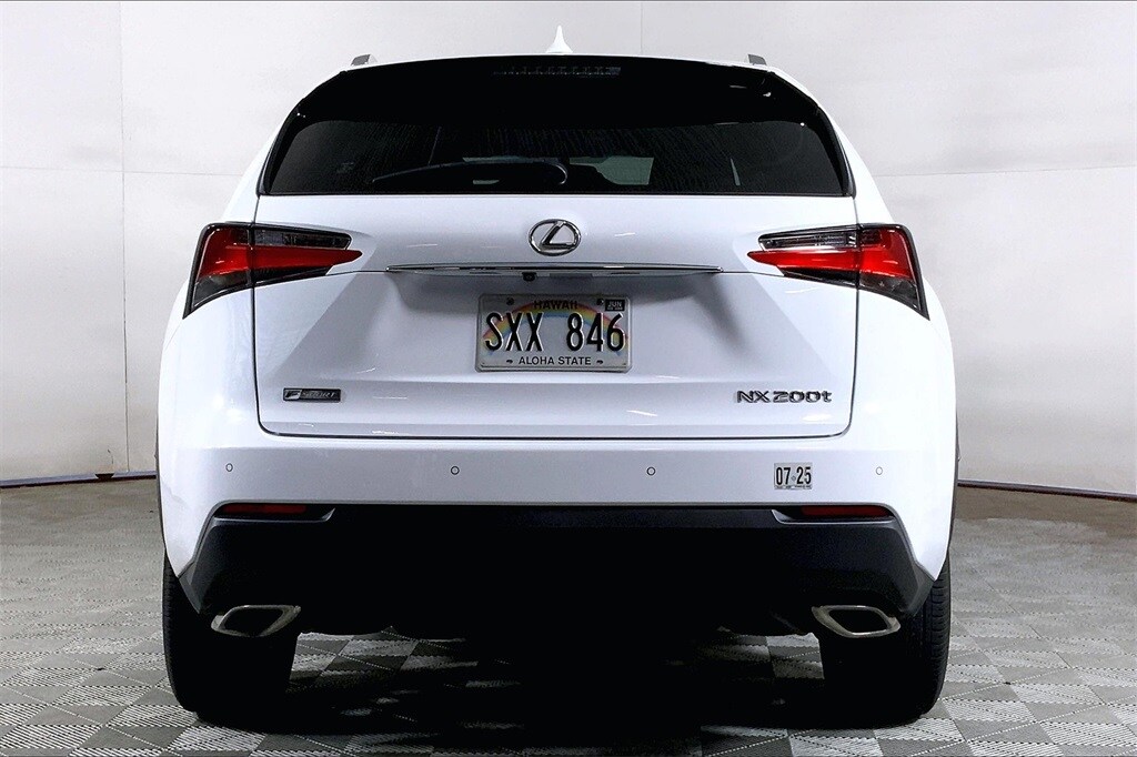 2016 Lexus NX 200t F SPORT photo 3