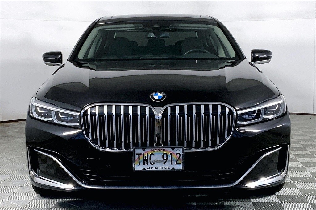 2020 Bmw 740i Sedan photo 2