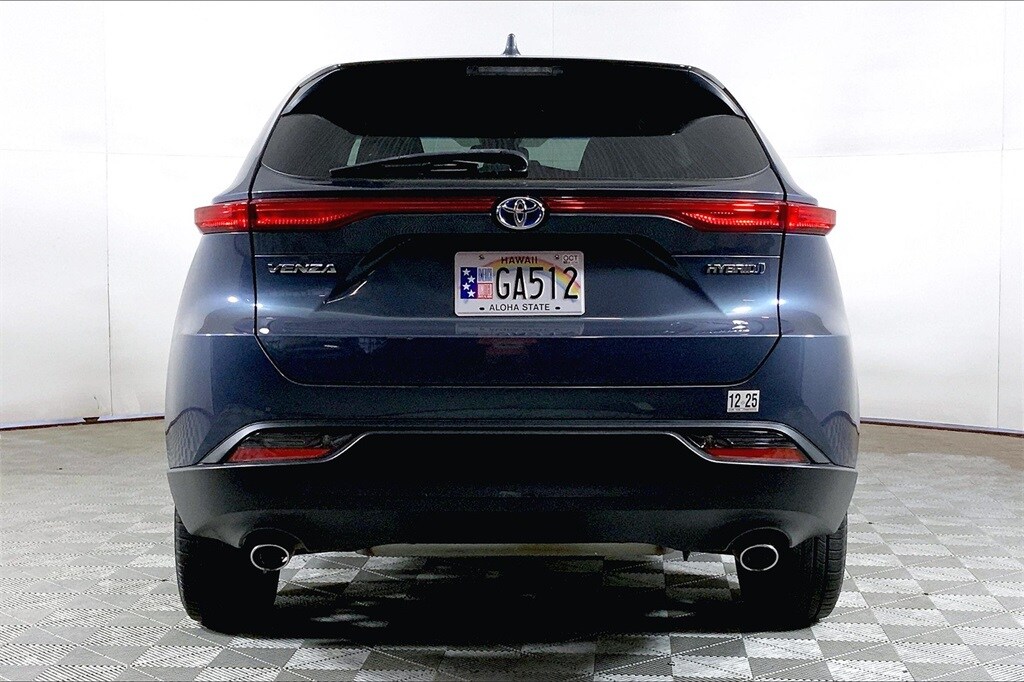 2021 Toyota Venza Limited photo 2