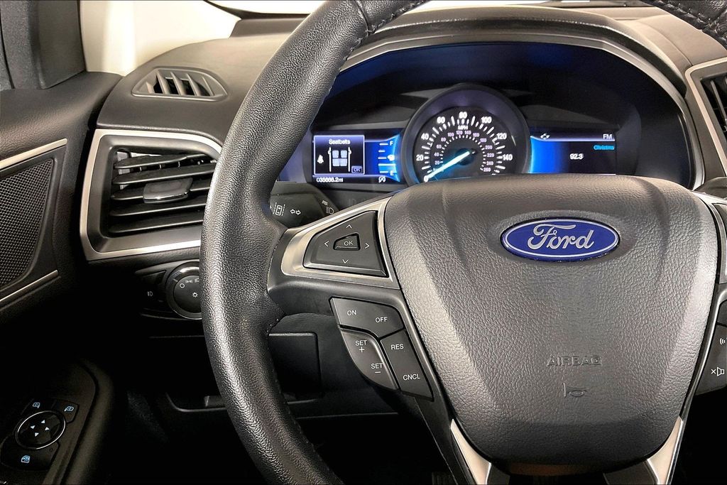 2024 Ford Edge SEL - Photo 18