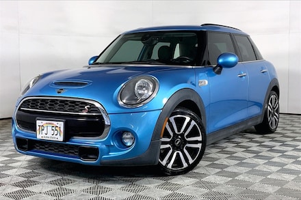 2019 MINI Cooper S Signature Hatchback