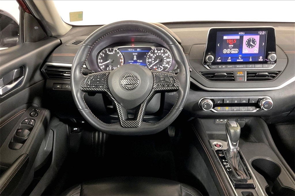 2021 Nissan Altima 2.5 SR photo 4