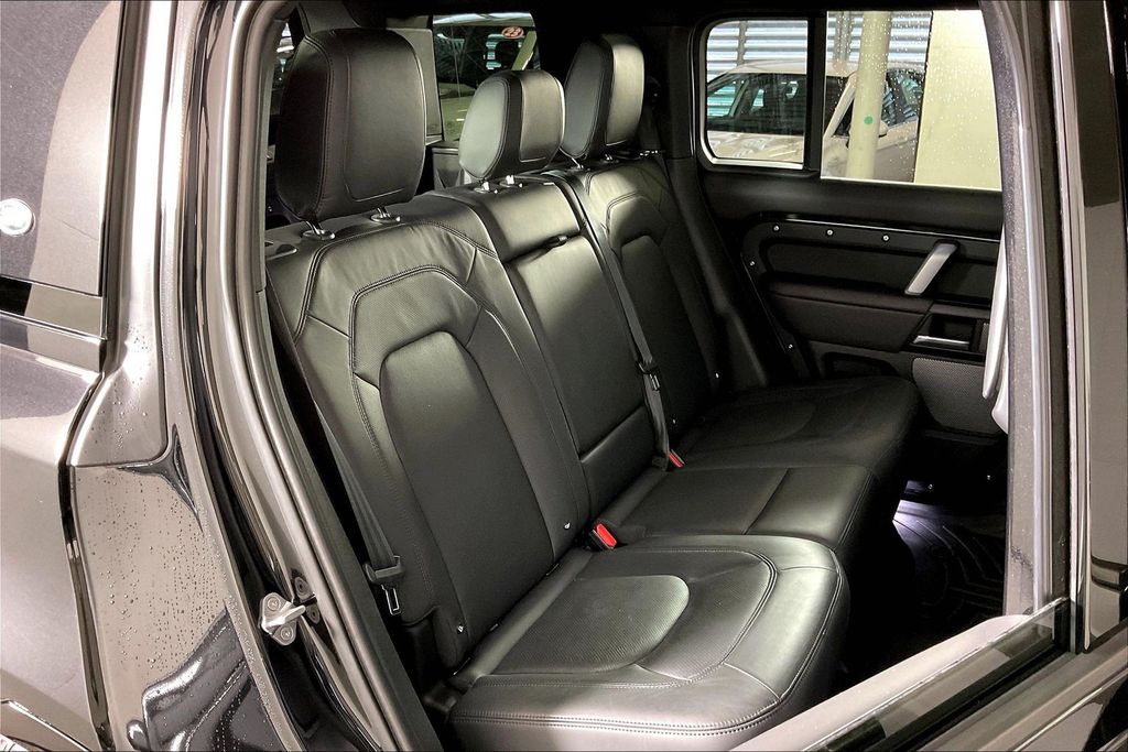 2024 Land Rover Defender V8 - Photo 26